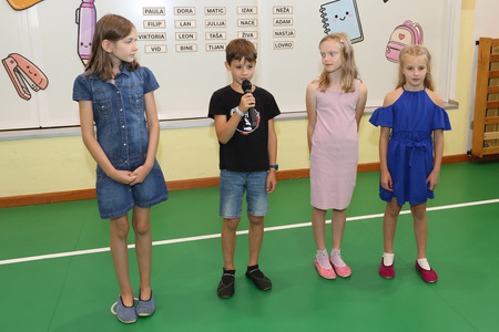 PRVI ŠOLSKI DAN BEGUNJE 15 FOTO LJUBO VUKELIČ